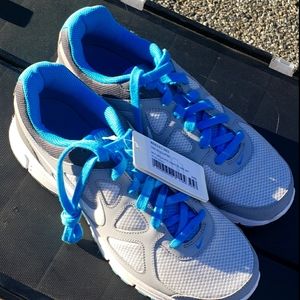 Nike Revolution Mens Sneakers